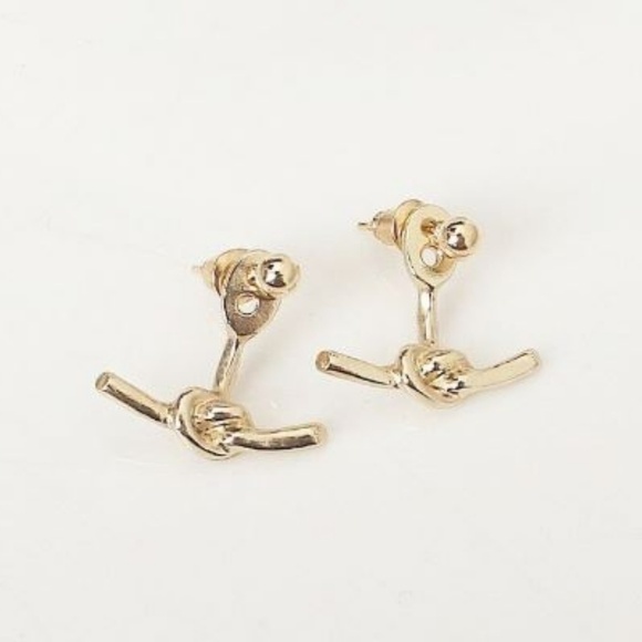 🔥2 for $15🔥 Knot Gold Stud Earrings - Picture 2 of 8